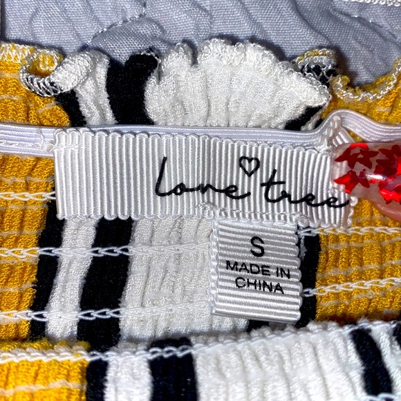 Beautiful Strapless Romper High Waisted SIZE:S Colors- ORANGE WHITE & BLACK - Picture 2 of 5